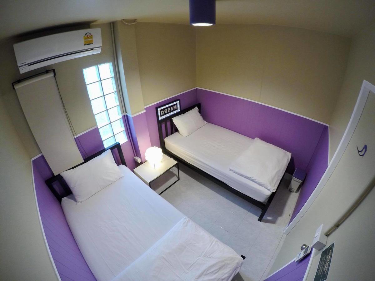 Why Not House Hostel Chiang Mai Ngoại thất bức ảnh